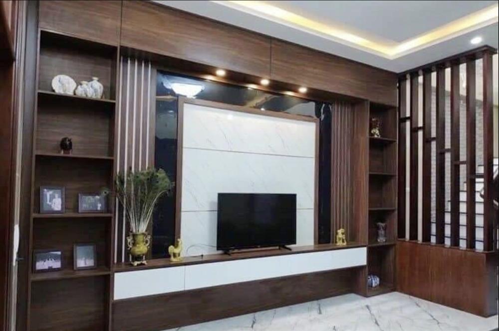 Vách ốp trang trí bằng gỗ được làm từ nhiều loại gỗ khác nhau